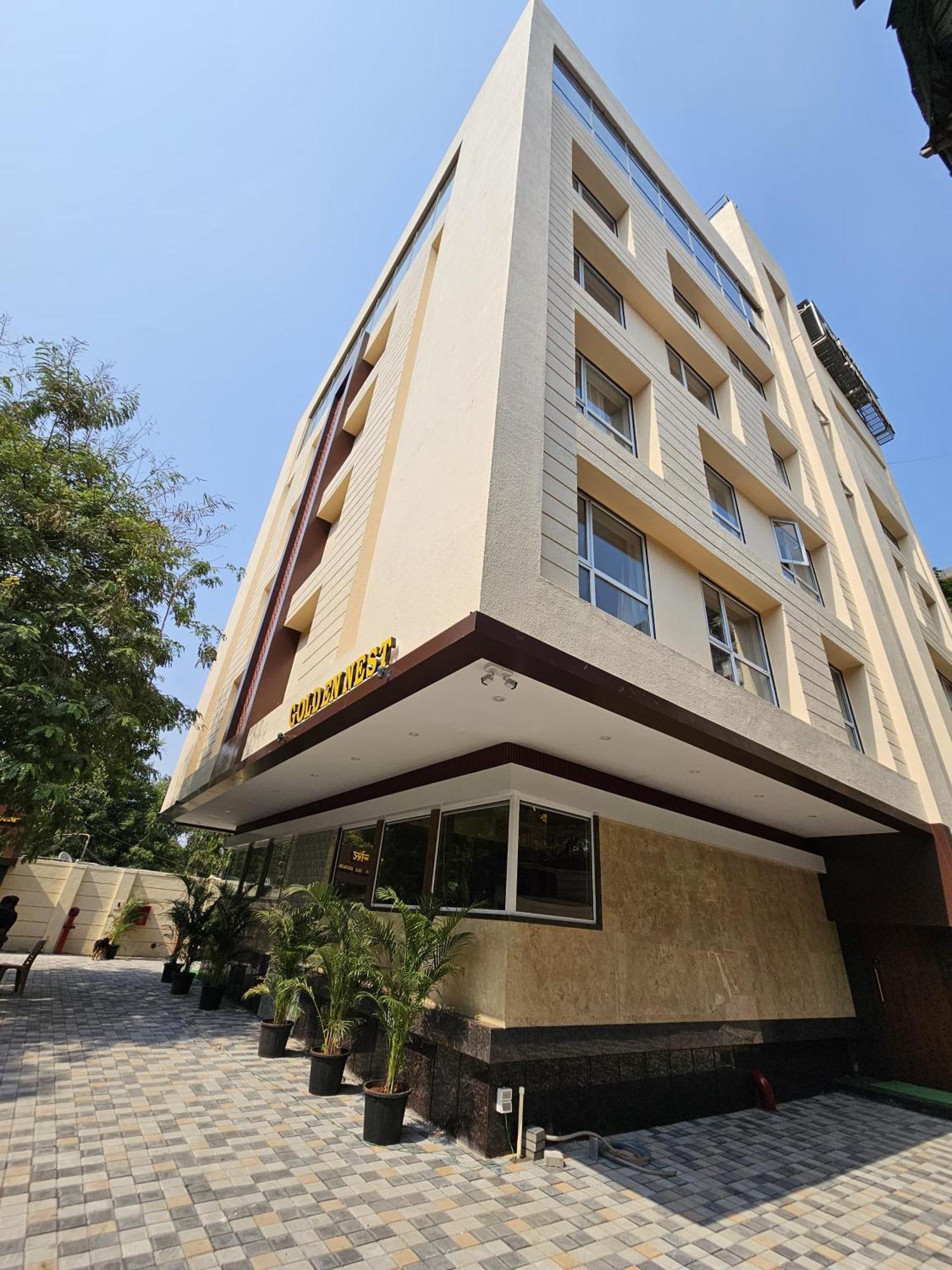 Hotel Golden Nest Thane Luaran gambar
